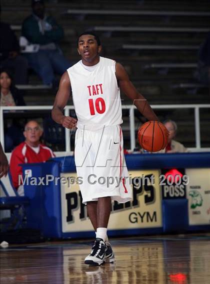 Thumbnail 2 in Dekaney vs. Taft (McDonalds Texas Invitational) photogallery.