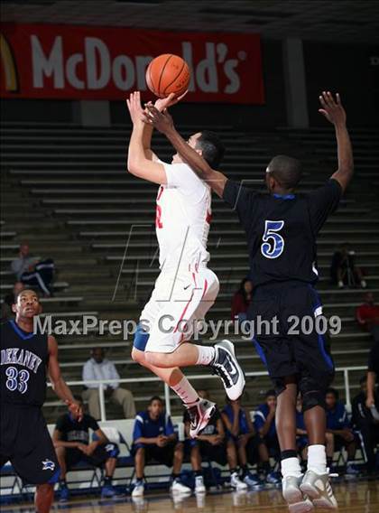 Thumbnail 3 in Dekaney vs. Taft (McDonalds Texas Invitational) photogallery.