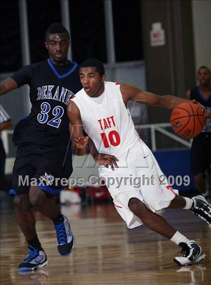 Thumbnail 1 in Dekaney vs. Taft (McDonalds Texas Invitational) photogallery.
