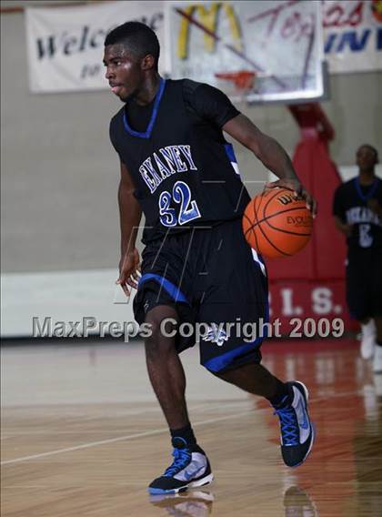Thumbnail 1 in Dekaney vs. Taft (McDonalds Texas Invitational) photogallery.