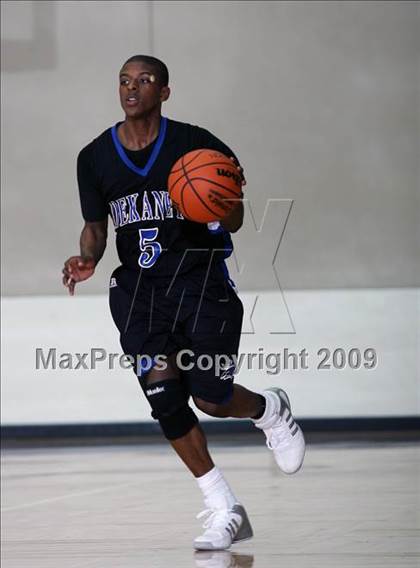 Thumbnail 2 in Dekaney vs. Taft (McDonalds Texas Invitational) photogallery.