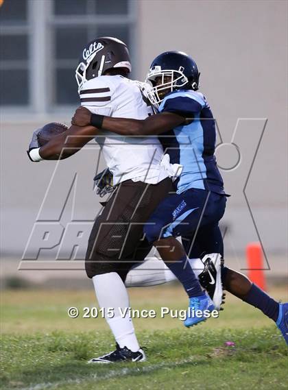 Thumbnail 3 in Crespi @ Sylmar photogallery.