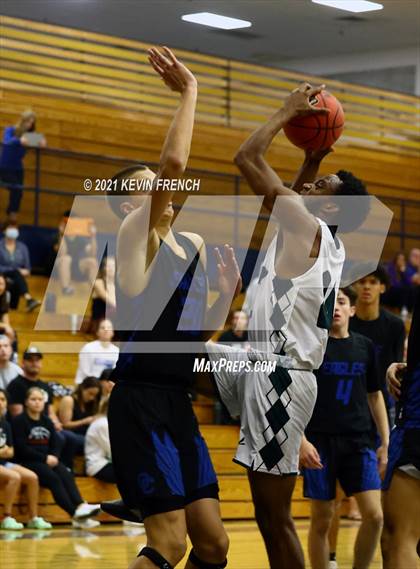 Thumbnail 3 in Greenway vs O'Conner (Sunnyslope Hoopsgiving Tournament) photogallery.