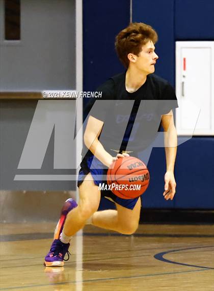 Thumbnail 2 in Greenway vs O'Conner (Sunnyslope Hoopsgiving Tournament) photogallery.