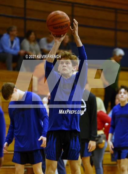 Thumbnail 1 in Greenway vs O'Conner (Sunnyslope Hoopsgiving Tournament) photogallery.