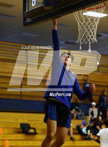 Thumbnail 1 in Greenway vs O'Conner (Sunnyslope Hoopsgiving Tournament) photogallery.