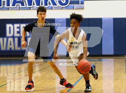 Thumbnail 2 in Greenway vs O'Conner (Sunnyslope Hoopsgiving Tournament) photogallery.