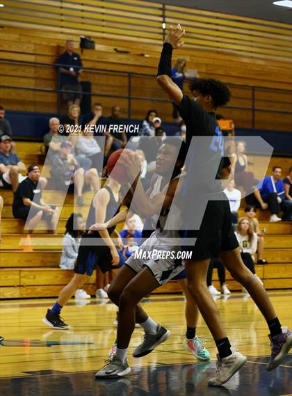 Thumbnail 1 in Greenway vs O'Conner (Sunnyslope Hoopsgiving Tournament) photogallery.