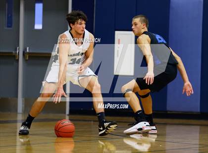 Thumbnail 3 in Greenway vs O'Conner (Sunnyslope Hoopsgiving Tournament) photogallery.