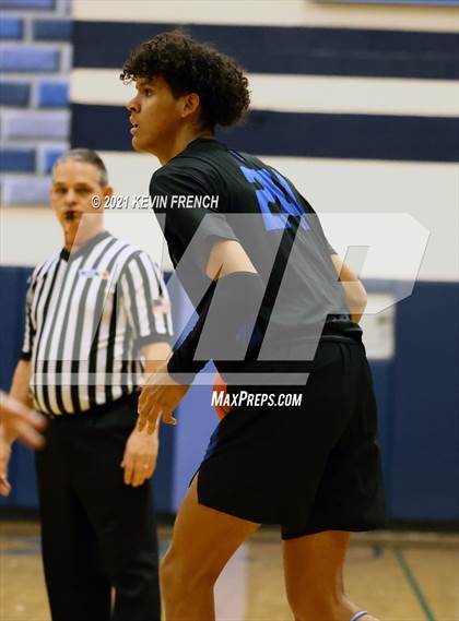 Thumbnail 1 in Greenway vs O'Conner (Sunnyslope Hoopsgiving Tournament) photogallery.