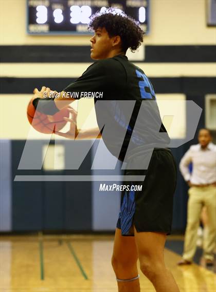 Thumbnail 3 in Greenway vs O'Conner (Sunnyslope Hoopsgiving Tournament) photogallery.