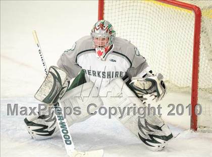 Thumbnail 1 in Berkshire @ Avon Old Farms (Avon Christmas Classic) photogallery.