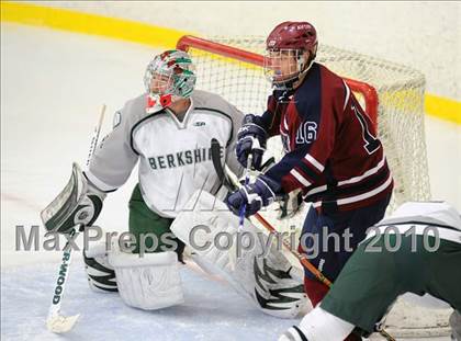 Thumbnail 3 in Berkshire @ Avon Old Farms (Avon Christmas Classic) photogallery.