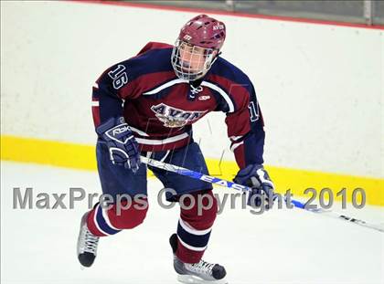 Thumbnail 1 in Berkshire @ Avon Old Farms (Avon Christmas Classic) photogallery.
