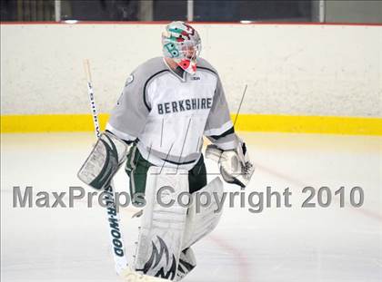 Thumbnail 1 in Berkshire @ Avon Old Farms (Avon Christmas Classic) photogallery.