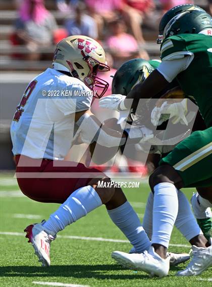 Thumbnail 3 in Cypress Woods vs Cypress Falls photogallery.