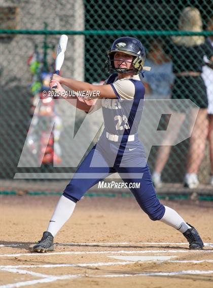 Thumbnail 1 in Bald Eagle Area vs. Susquenita (PIAA Class 3A Semifinal) photogallery.
