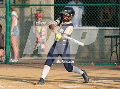 Thumbnail 2 in Bald Eagle Area vs. Susquenita (PIAA Class 3A Semifinal) photogallery.