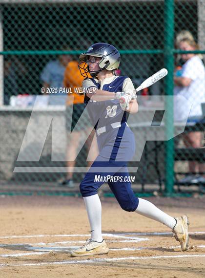 Thumbnail 2 in Bald Eagle Area vs. Susquenita (PIAA Class 3A Semifinal) photogallery.