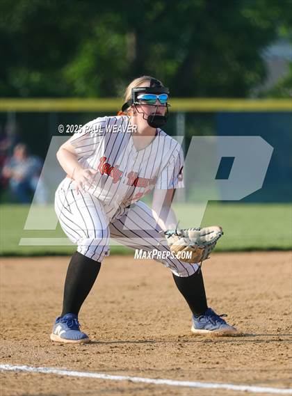 Thumbnail 2 in Bald Eagle Area vs. Susquenita (PIAA Class 3A Semifinal) photogallery.
