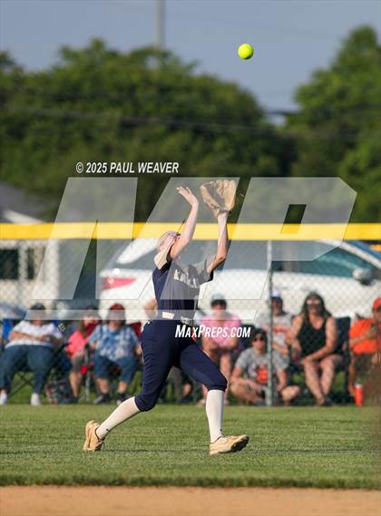 Thumbnail 2 in Bald Eagle Area vs. Susquenita (PIAA Class 3A Semifinal) photogallery.