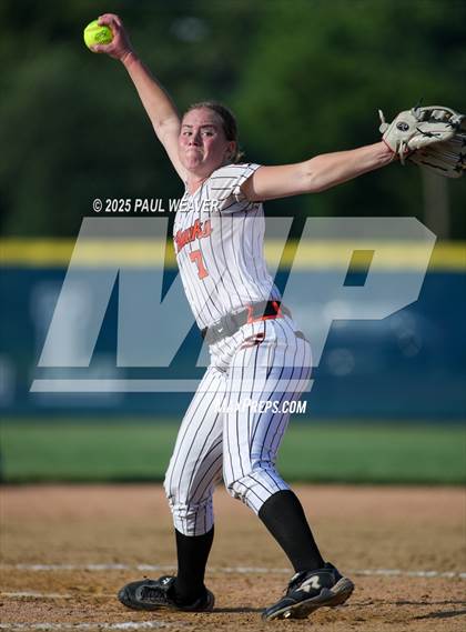 Thumbnail 1 in Bald Eagle Area vs. Susquenita (PIAA Class 3A Semifinal) photogallery.
