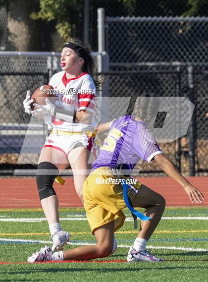 Thumbnail 1 in Oakland Tech vs. Burlingame (Green and Gold Invitational-SRVHS) photogallery.