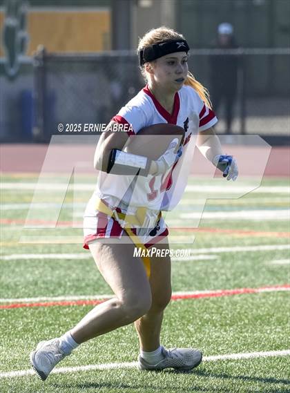 Thumbnail 2 in Oakland Tech vs. Burlingame (Green and Gold Invitational-SRVHS) photogallery.