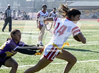 Thumbnail 1 in Oakland Tech vs. Burlingame (Green and Gold Invitational-SRVHS) photogallery.