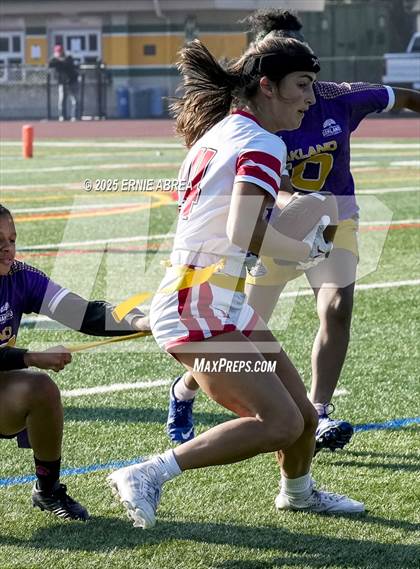 Thumbnail 1 in Oakland Tech vs. Burlingame (Green and Gold Invitational-SRVHS) photogallery.