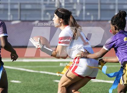Thumbnail 1 in Oakland Tech vs. Burlingame (Green and Gold Invitational-SRVHS) photogallery.