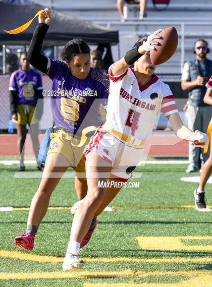 Thumbnail 3 in Oakland Tech vs. Burlingame (Green and Gold Invitational-SRVHS) photogallery.