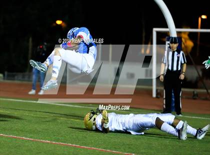 Thumbnail 3 in Muir @ Crescenta Valley photogallery.