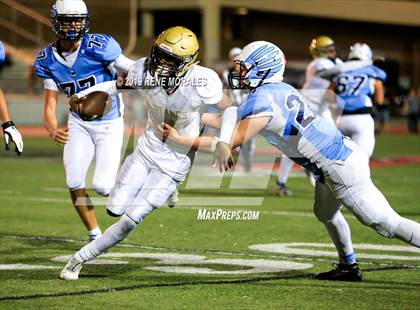 Thumbnail 3 in Muir @ Crescenta Valley photogallery.