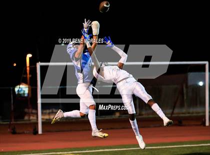 Thumbnail 3 in Muir @ Crescenta Valley photogallery.