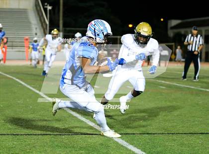 Thumbnail 1 in Muir @ Crescenta Valley photogallery.