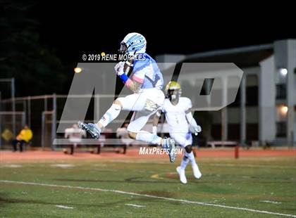 Thumbnail 3 in Muir @ Crescenta Valley photogallery.