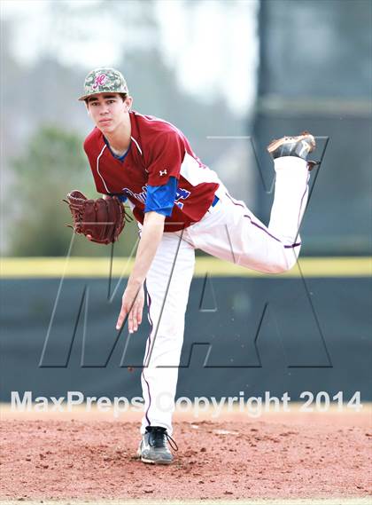 Thumbnail 2 in Huntsville vs. Bishop Verot (National High School Invitational) photogallery.