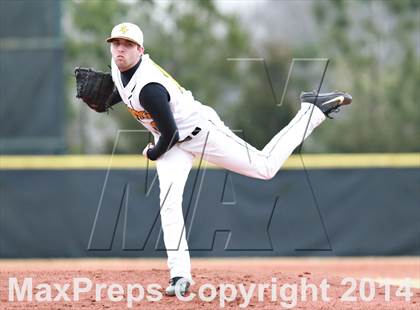 Thumbnail 3 in Huntsville vs. Bishop Verot (National High School Invitational) photogallery.
