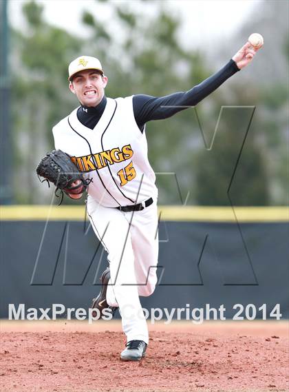 Thumbnail 2 in Huntsville vs. Bishop Verot (National High School Invitational) photogallery.