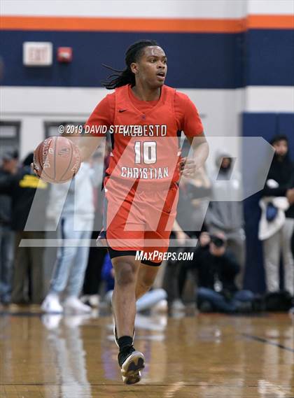 Thumbnail 2 in Modesto Christian vs. Sheldon (CIF NorCal Open Div. Final) photogallery.