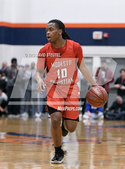 Thumbnail 2 in Modesto Christian vs. Sheldon (CIF NorCal Open Div. Final) photogallery.