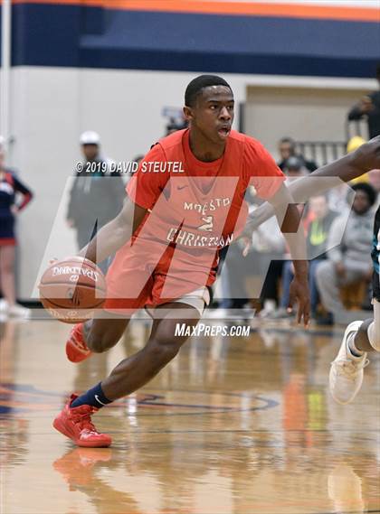 Thumbnail 2 in Modesto Christian vs. Sheldon (CIF NorCal Open Div. Final) photogallery.