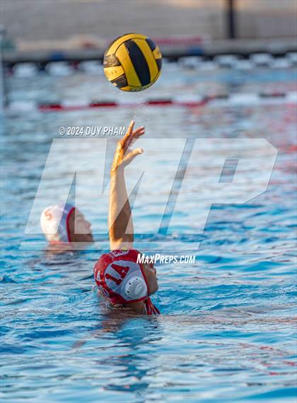 Thumbnail 2 in Mater Dei @ Servite photogallery.
