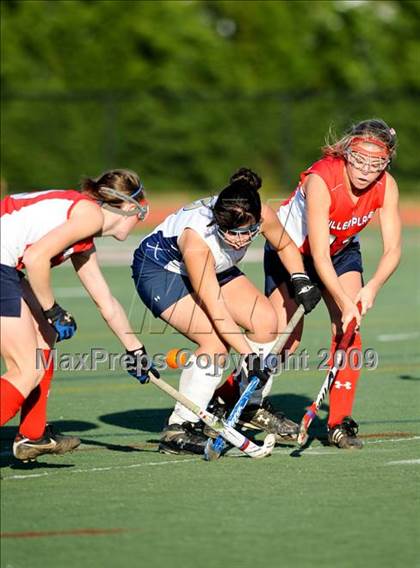 Thumbnail 2 in Miller Place vs. Shoreham-Wading River (Section 11 Class B Final) photogallery.