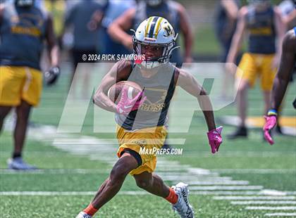 Thumbnail 3 in 3rd Annual Air Raid Montgomery Central vs Scotland photogallery.