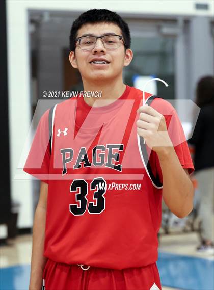 Thumbnail 3 in Page (AIA 3A Final Trophy Awards) photogallery.