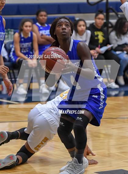 Thumbnail 2 in MacArthur [Douglas] vs Brennan (NISD Basketball Tournament) photogallery.