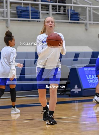 Thumbnail 2 in MacArthur [Douglas] vs Brennan (NISD Basketball Tournament) photogallery.