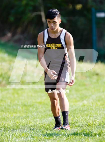 Thumbnail 3 in Burrell Invitational photogallery.